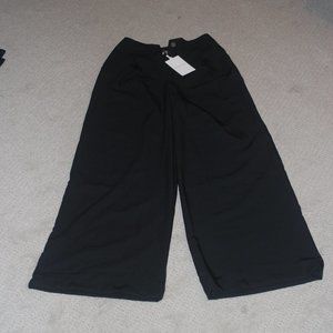 Wits the Label Black Mauri Pants.  NWT.